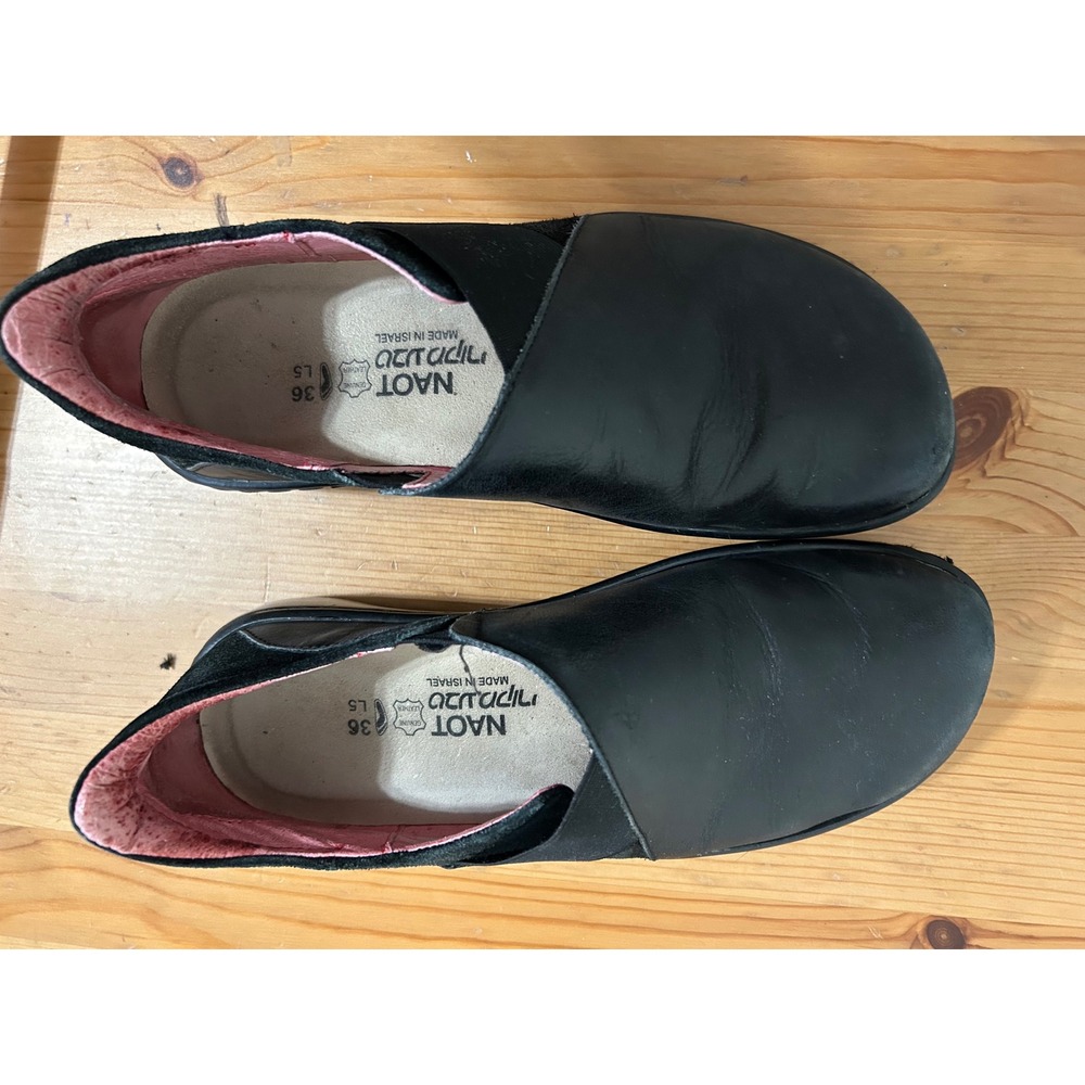 Naot Women Black Leather Slip On Comfort Shoes Size 36 US 5.5/6 Made in Israel - Picture 2 of 7